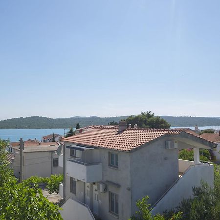 Apartments Katarina Pirovac Exterior photo